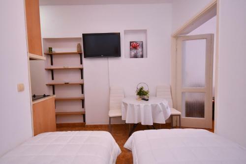 Nikic Apartments