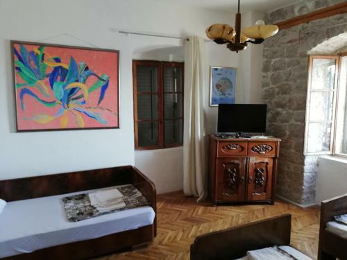 Apartments Laros