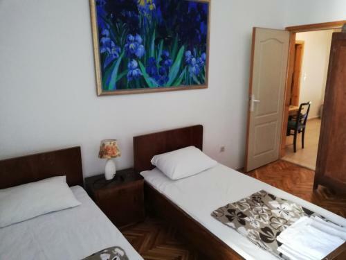 Apartments Laros