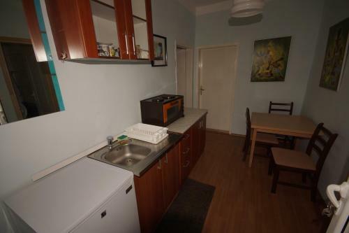 Apartments Laros