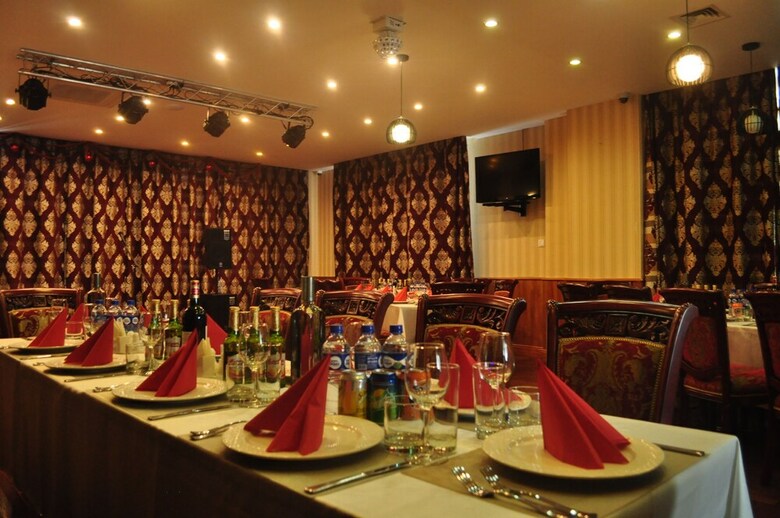 Platinum Hotel