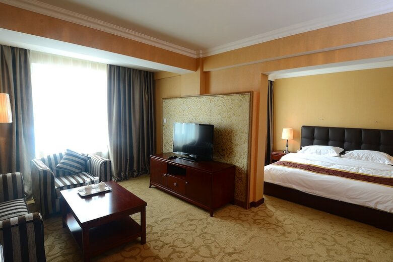 Platinum Hotel