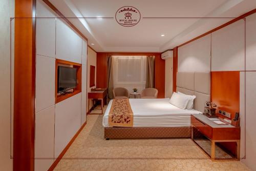 Royal House Hotel