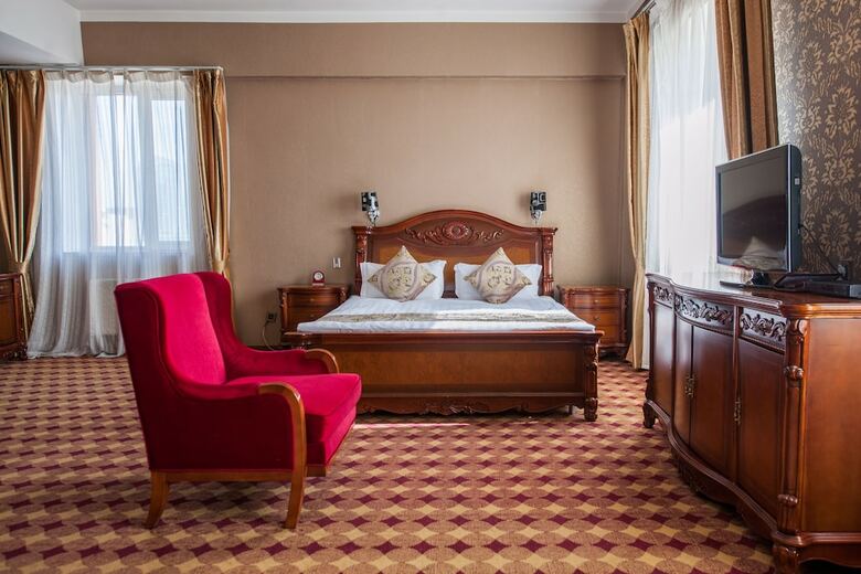 Ub City Hotel