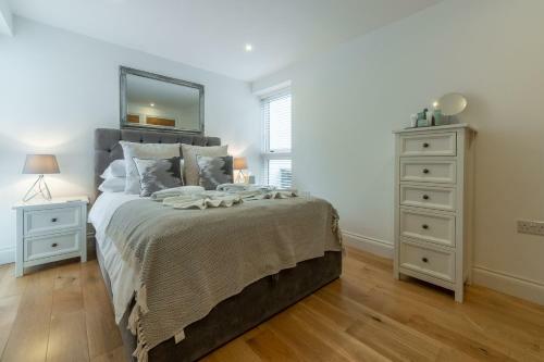 3 Sandy Lane