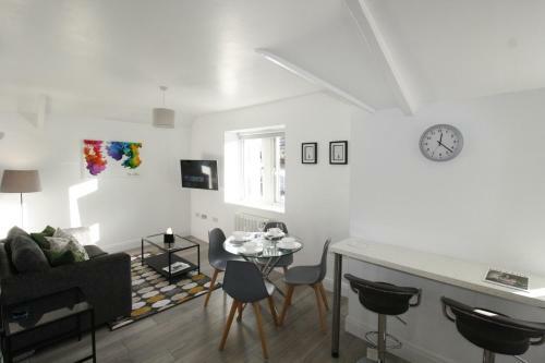 Willow Serviced Apartments - The Walk