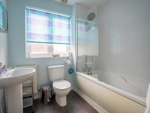 Trendy & Modern Cardiff Bay Townhouse - Sleeps 6