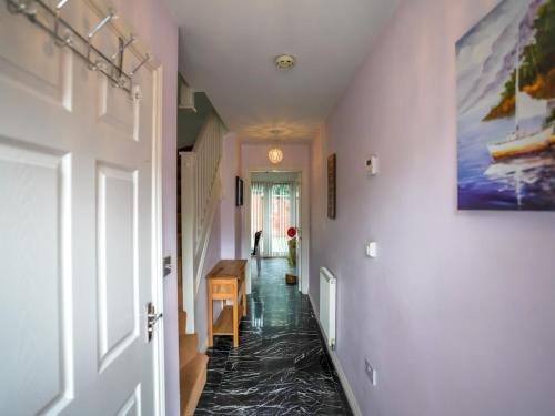 Trendy & Modern Cardiff Bay Townhouse - Sleeps 6