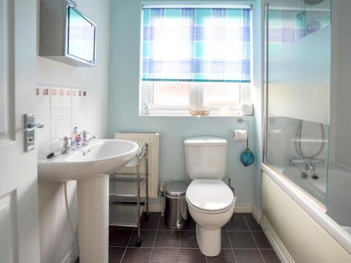 Trendy & Modern Cardiff Bay Townhouse - Sleeps 6