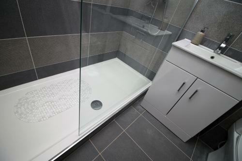 Apartamento Noya Falls - Flat 8 By Staybc