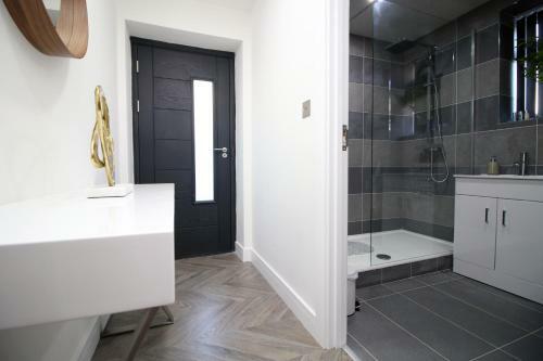 Apartamento Noya Falls - Flat 8 By Staybc