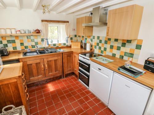 Pwll Cottage