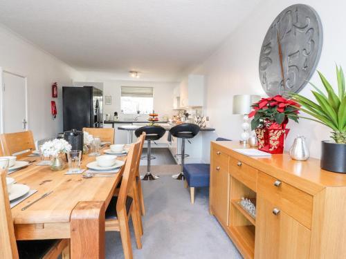 Arnside Lodge
