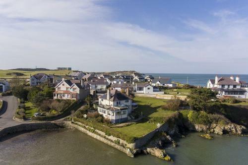 The Moorings