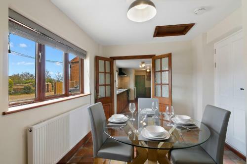 Cosy 2 Bed Cottage Cawston Norwich