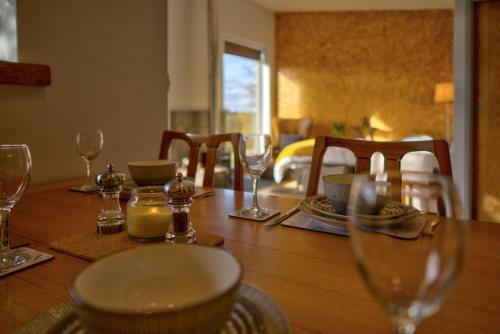Knowe Lodge