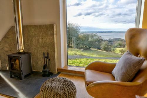 Knowe Lodge