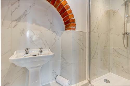 Stunning 5 Bed Cottage Cawston Norwich