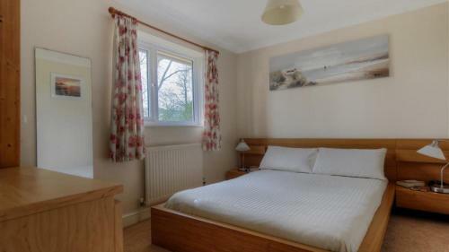 4 Riverside Cottages