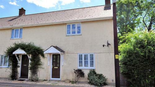 4 Riverside Cottages