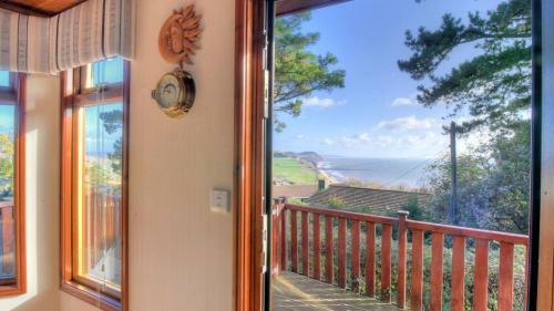 The Lodge @ Clifftop Park