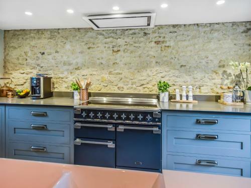 Westerleigh Cottage