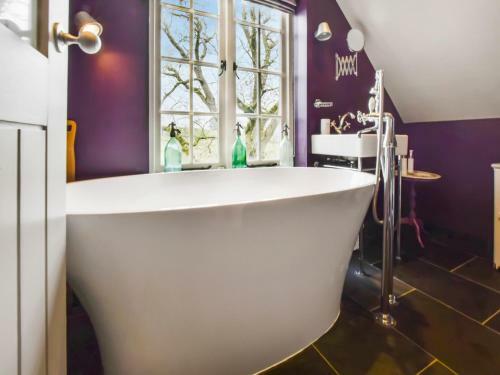 Westerleigh Cottage