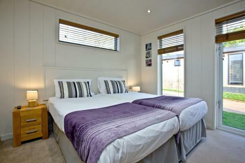 Diamond Lodge, Strawberryfield Park