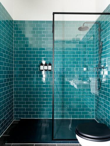 Cult Hotels The George Cheltenham