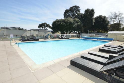 Sandhills Apartments, Mudeford