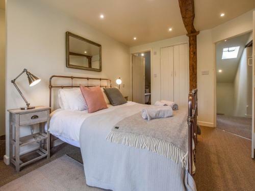 Holly Cottage