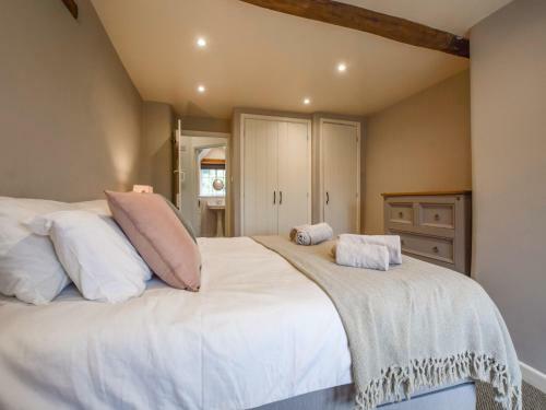 Holly Cottage