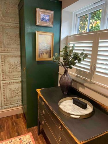 Apartamento New - Private En-suite Studio In Cobham