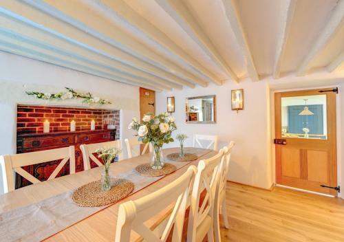 Dulcima Cottage
