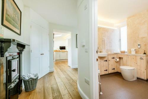 Cossington Park Cottage