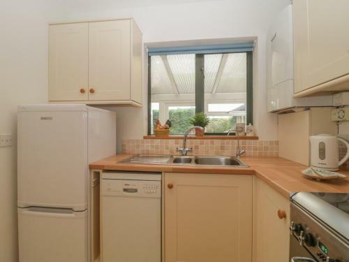 1a Erneston Crescent