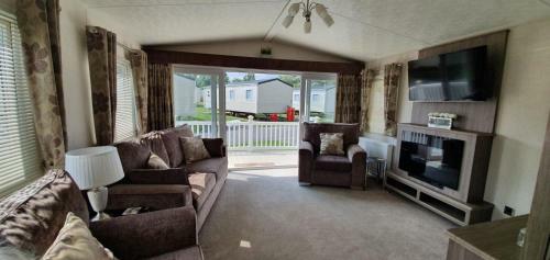 Home From Home Caravan In Lowestoft