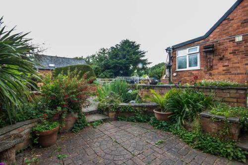 Hostal Featherbed Cottage