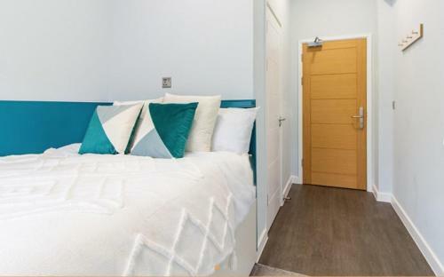 Apartamento En Suite Rooms & Studios, Coventry - Sk