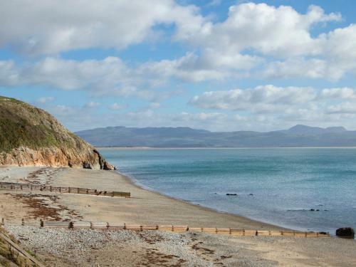 The Towers - Ardudwy
