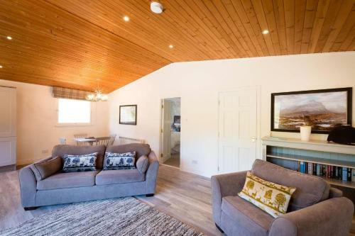 The Hunting Lodge