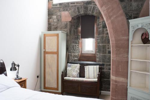 Arches Apartment