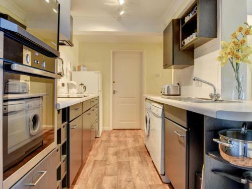 Apartment Flat 8 Clifton Court