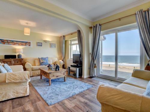 Apartment Flat 8 Clifton Court