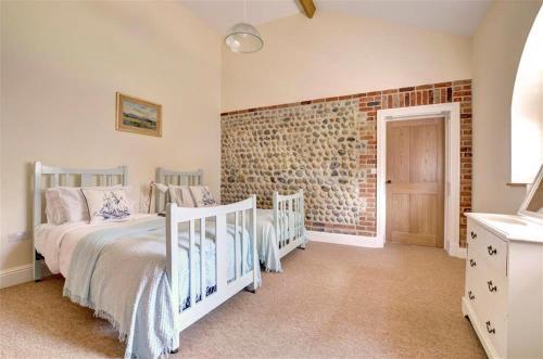 Cromer Villa Sleeps 8 With Wifi