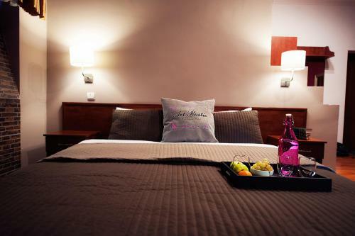 Art-rustic Boutique Hotel