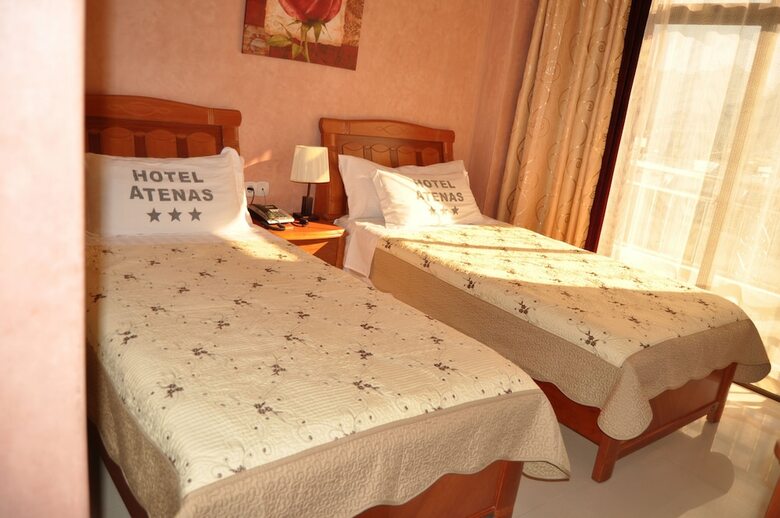 Hotel H�tel Atenas