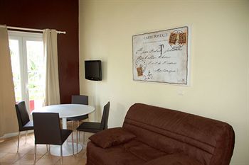 Aparthotel Village Creole