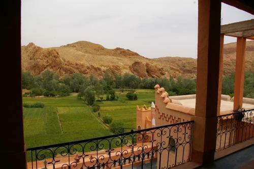 Bed & Breakfast Auberge Des Jardins Du Dades