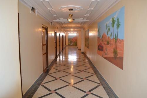 Hotel Almanader